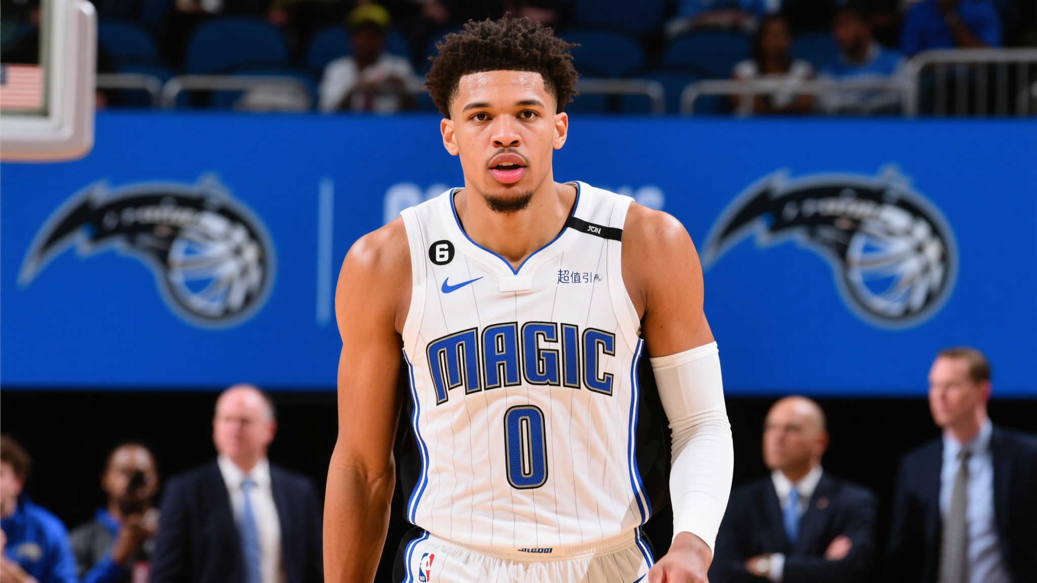 经济蓬勃发 经济蓬勃发